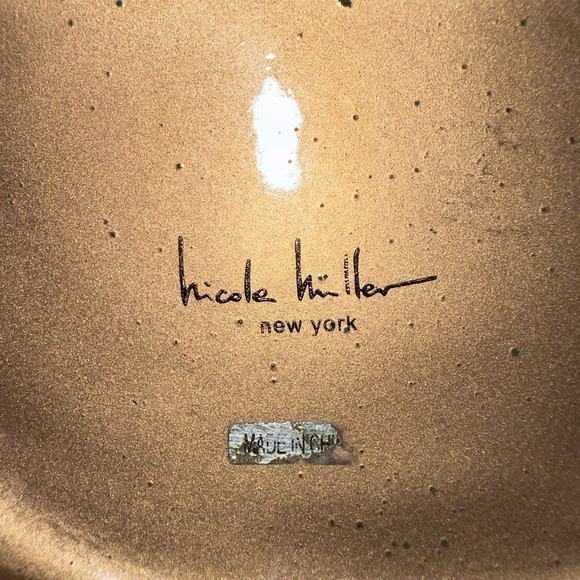 Nicole Miller Gold Flake Large Bathroom Soap Dish Clear Lucite Resin Oval Shape - Picture 2 of 5